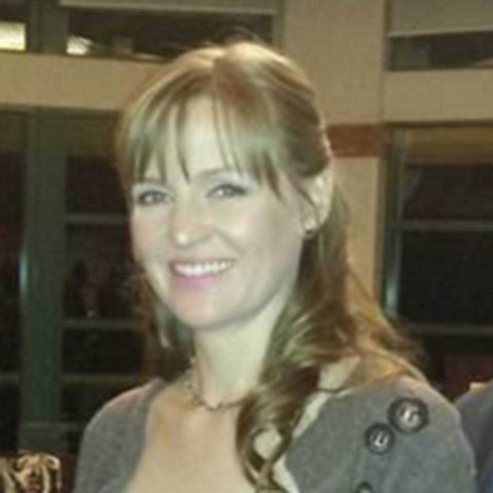 Meet your Posher, Caitlin
